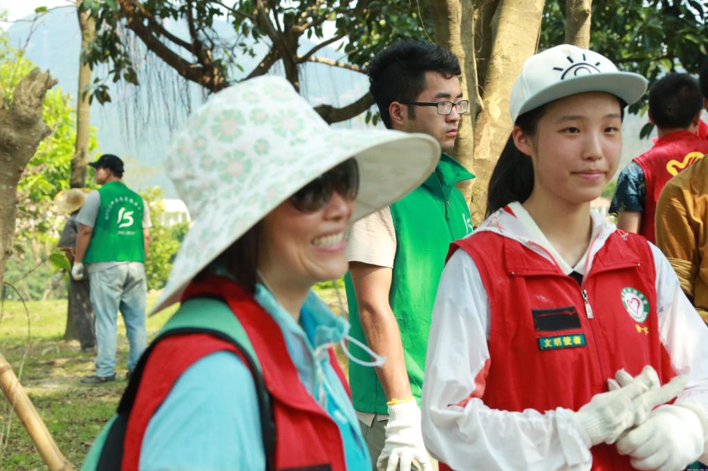 【救灾人物系列报道之八】赖涵:热爱北师珠大家庭-北