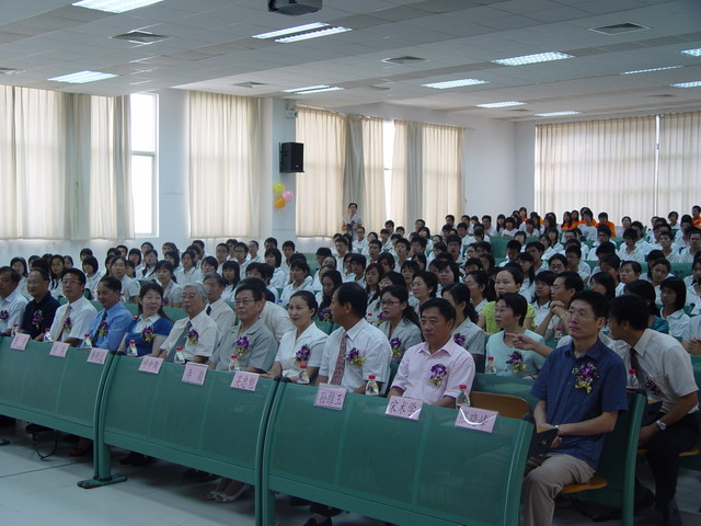 教育学院召开2007级新生开学典礼-北京师范大学珠海分校 新闻网